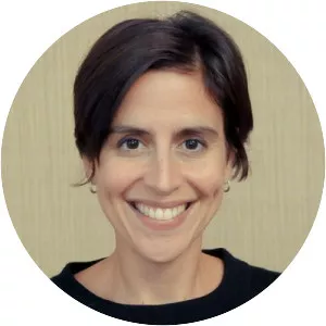 Annie Silvestro photograph