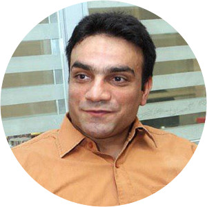 Anoush Moazami - Actor