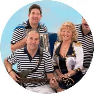 Ansambel Primorski fantje - Band