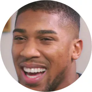 Anthony Joshua v Rob and Romesh 2