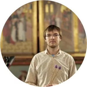 Anto Õnnis - Musical artist