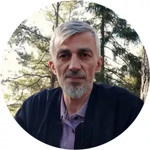 Anzor Maskhadov photograph