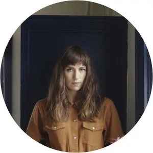 Aoife Nessa Frances - Singer