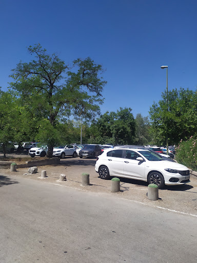 Aparcamiento Parque dyttye Atracciones - Free parking lot in Madrid, Spain