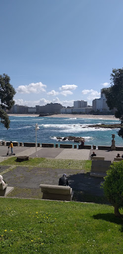 Aparcamiento Ronda de Outeiro - Parking lot in A Coruna, Spain
