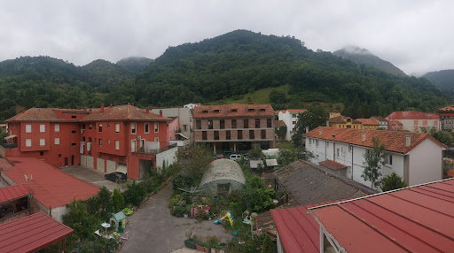 Apartamentos Andrea - Holiday apartment in Belmonte, Asturias, Spain