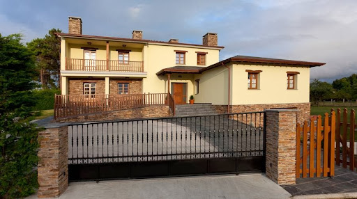 Apartamentos El Americano - Indoor lodging in Spain