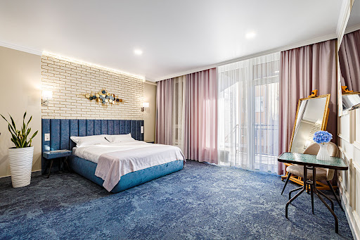 Apartreserve Avtorskiy - Holiday apartment rental in Ivano-Frankivsk, Ukraine