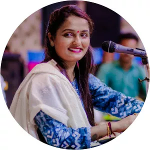 Apexa Pandya - Singer