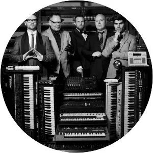 Apparat Organ Quartet