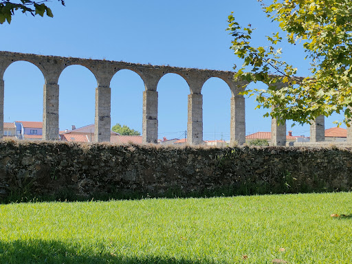 Aqueduto de Santa Clara - Historical landmark in Argivai, Portugal