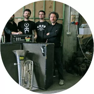 Arbe Garbe - Musical group