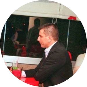 Ardi Nelaj photograph