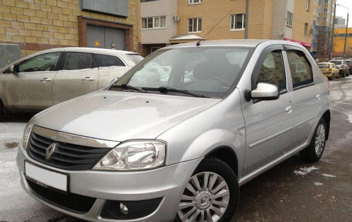 Arenda Reno Logan V Moskve