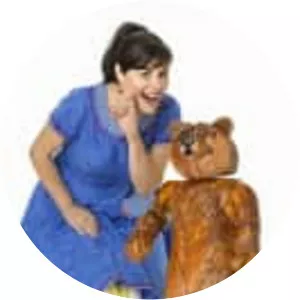 Ari Cui Cui - Musical artist