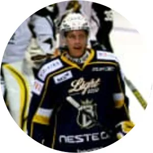 Ari Gröndahl - Finnish ice hockey player