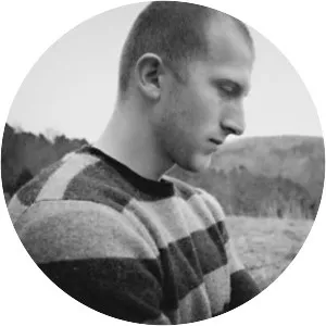 Ari Picker photograph