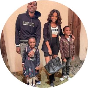 Aria Ella Thornton photograph