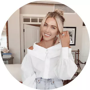 Arielle Lorre photograph