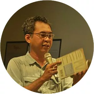 Arif B. Prasetyo - Collections curator