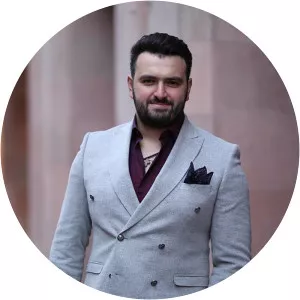 Arkadiy Dumikyan - Singer