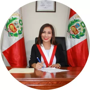 Arlette Contreras