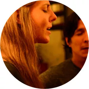 armada de juguete sunshine and the makenzi sound - Musical group