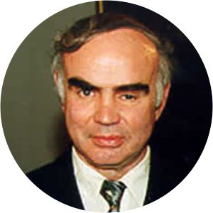 Arne Ruth - Swedish journalist