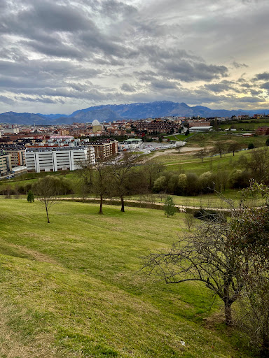 Arneo - Hiking area in Spain