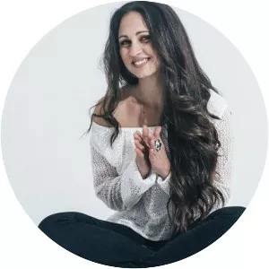 Aroa Fernandez - Musical artist