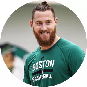 Aron Baynes