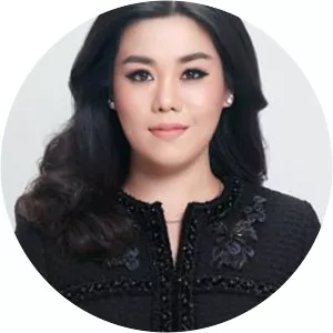 Aroonroong Srivaddhanaprabha - Vichai Srivaddhanaprabha's daughter