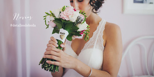 Arorua Bodas - Wedding store in Oviedo, Spain