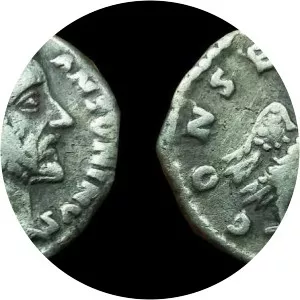 Arria Fadilla photograph