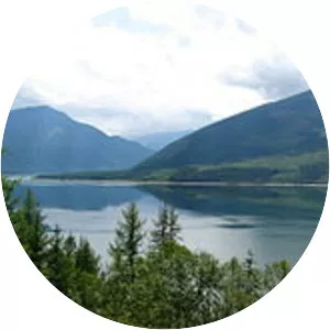 Arrow Lakes - Lake in Canada