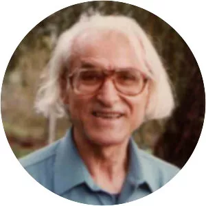 Arshi Pipa - Albanian-American philosopher