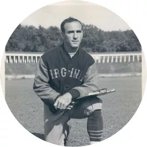 Art Guepe - American football player