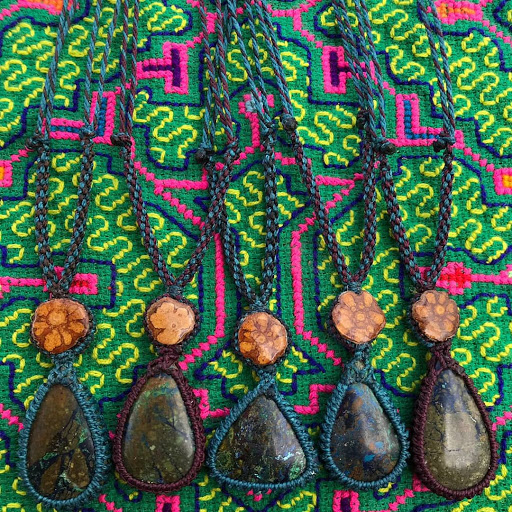 Artesanias Victoria - Handicraft in Iquitos, Peru