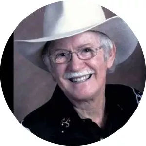 Arthur Blanch - Singer-songwriter