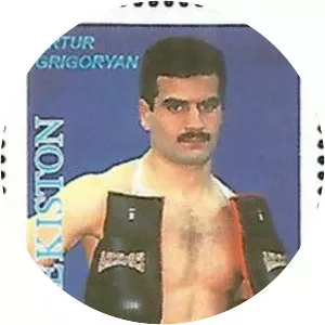 Artur Grigorian - Uzbek professional boxer