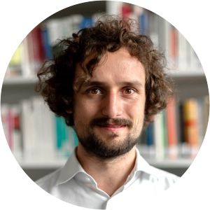 Artur M. Schweidtmann