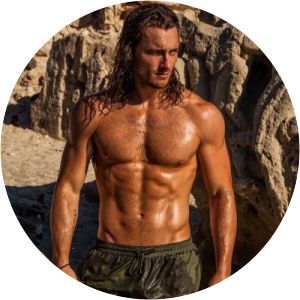 Ash Harrison - Singer