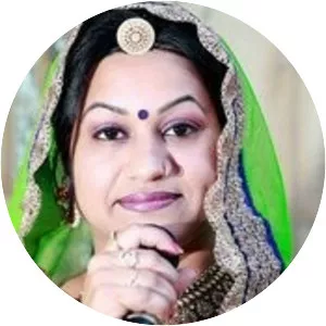 Asha Vaishnav - Singer