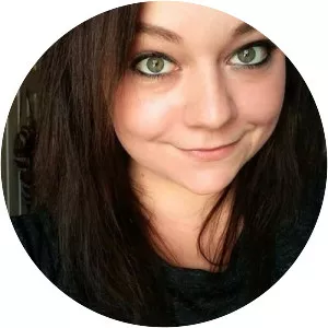 Ashley Qualls - Entrepreneur