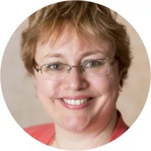 Ashlyn Macnamara - Author