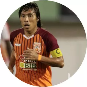 Asri Akbar - Indonesian football player