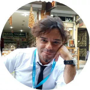 Asrın Tuncer Musician