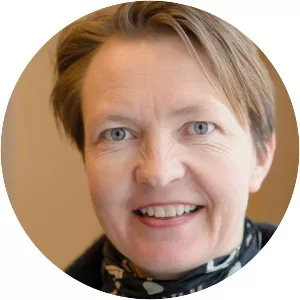 Ásta Kristjana Sveinsdóttir