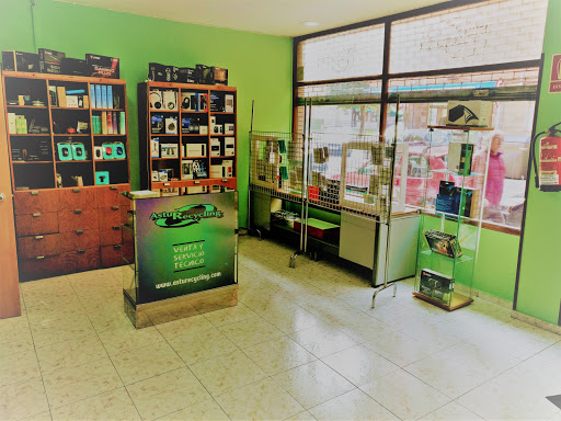 Asturecycling - Computer store in Gijon, Spain