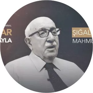 Ata Katı photograph